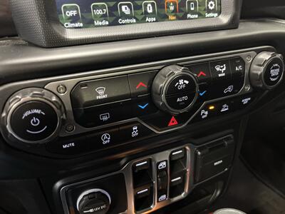 2021 Jeep Gladiator California Edition   - Photo 19 - West Bountiful, UT 84087