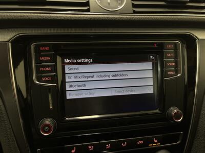 2017 Volkswagen Passat 1.8T R-Line   - Photo 17 - West Bountiful, UT 84087