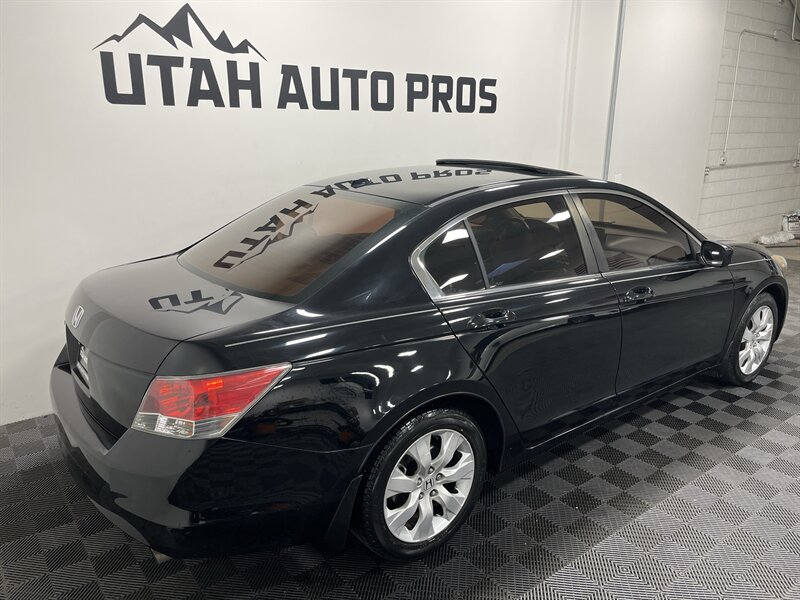 2010 Honda Accord EX-L photo 2