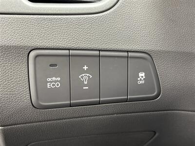 2012 Hyundai ELANTRA GLS   - Photo 12 - West Bountiful, UT 84087