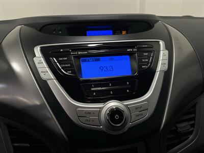 2012 Hyundai ELANTRA GLS   - Photo 15 - West Bountiful, UT 84087