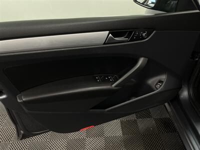 2013 Volkswagen Passat SE PZEV   - Photo 12 - West Bountiful, UT 84087