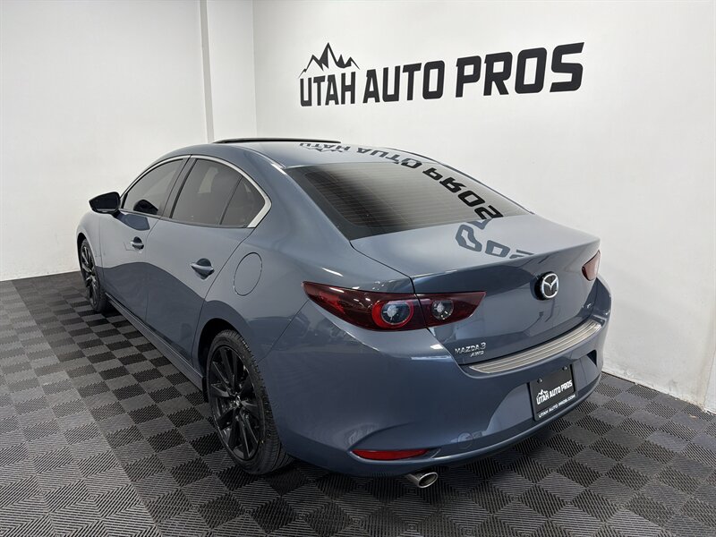2023 Mazda Mazda3 Sedan 2.5 S Carbon Edition - Photo 9 - West Bountiful, UT 84087