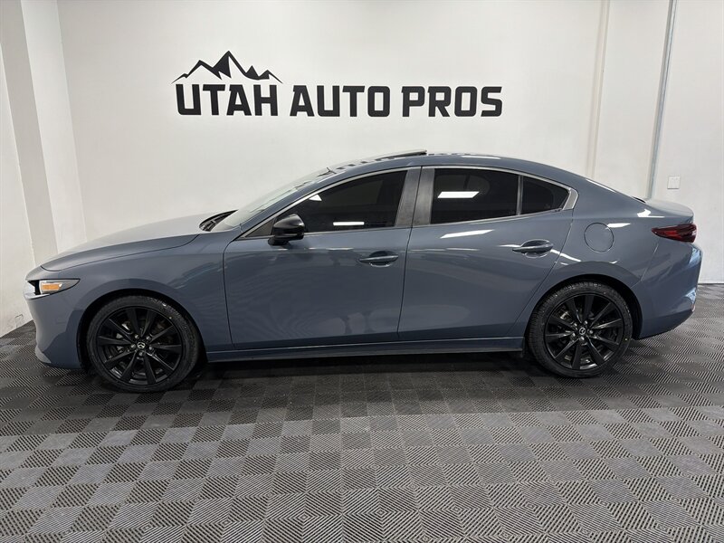2023 Mazda Mazda3 Sedan 2.5 S Carbon Edition - Photo 8 - West Bountiful, UT 84087