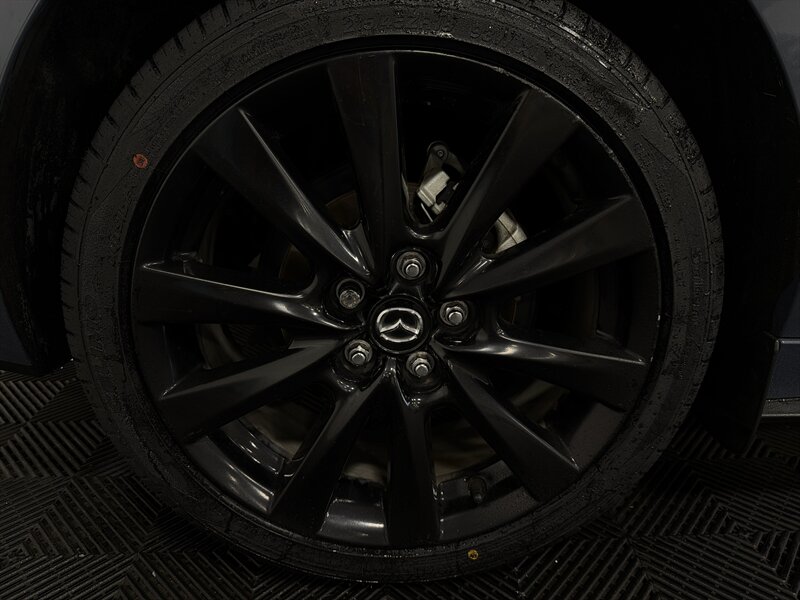2023 Mazda Mazda3 Sedan 2.5 S Carbon Edition - Photo 11 - West Bountiful, UT 84087