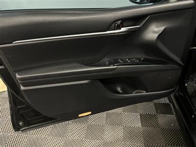 2018 Toyota Camry SE - Photo 14 - West Bountiful, UT 84087