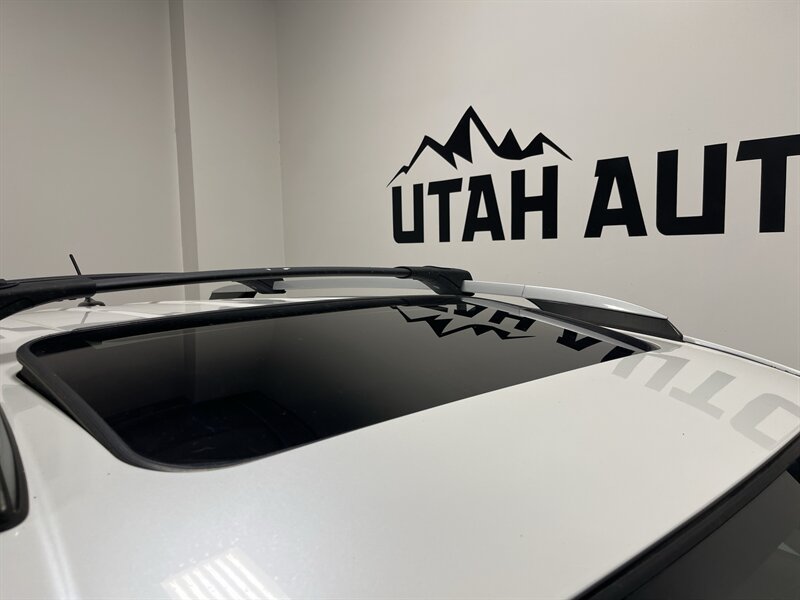 2013 Toyota RAV4 Limited - Photo 4 - West Bountiful, UT 84087