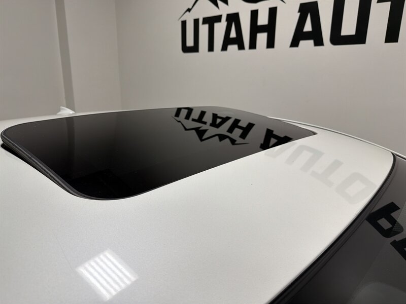 2014 Mazda Mazda3 i Grand Touring - Photo 4 - West Bountiful, UT 84087