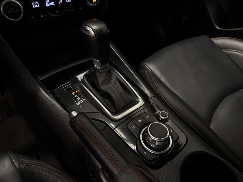 2014 Mazda Mazda3 i Grand Touring - Photo 19 - West Bountiful, UT 84087