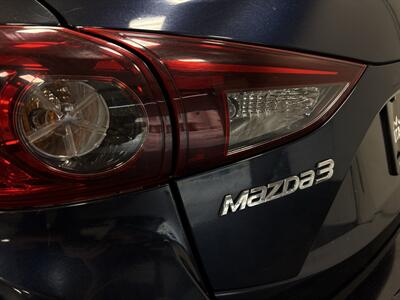 2014 Mazda Mazda3 i Sport   - Photo 6 - West Bountiful, UT 84087