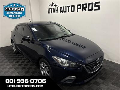2014 Mazda Mazda3 i Sport Hatchback