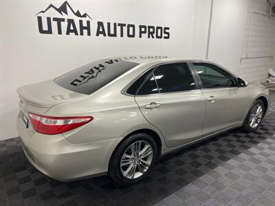 2016 Toyota Camry SE   - Photo 3 - West Bountiful, UT 84087