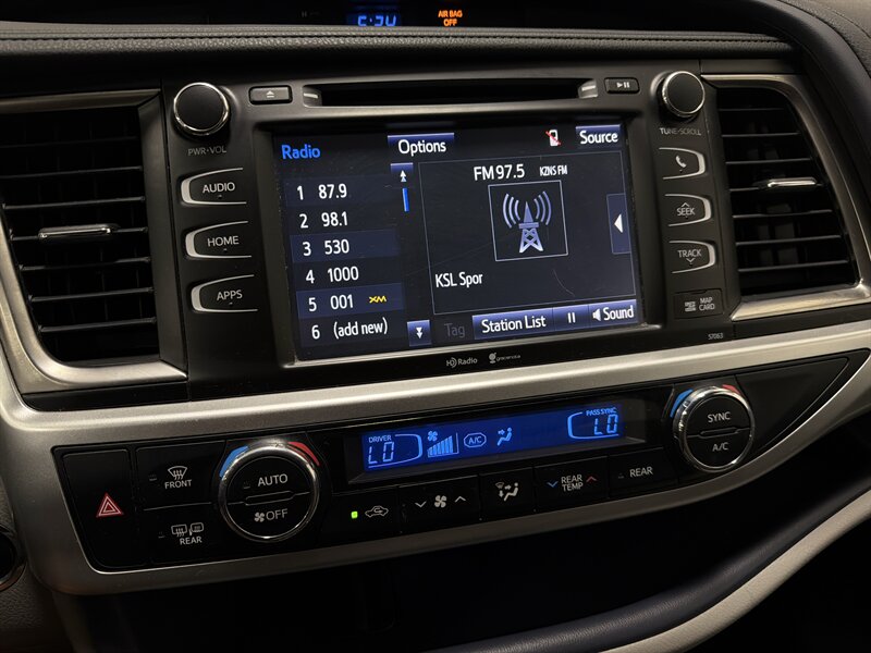 2015 Toyota Highlander XLE - Photo 18 - West Bountiful, UT 84087