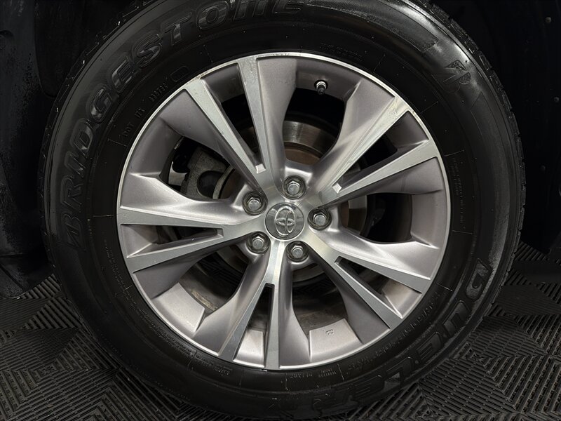 2015 Toyota Highlander XLE - Photo 10 - West Bountiful, UT 84087