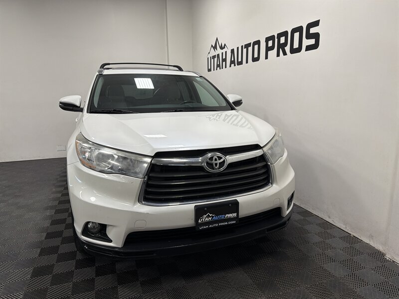 2015 Toyota Highlander XLE - Photo 5 - West Bountiful, UT 84087