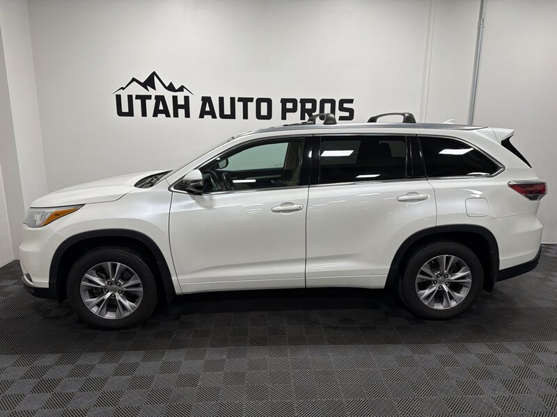 2015 Toyota Highlander XLE - Photo 7 - West Bountiful, UT 84087