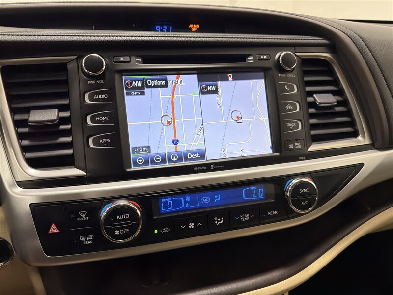 2015 Toyota Highlander XLE - Photo 17 - West Bountiful, UT 84087