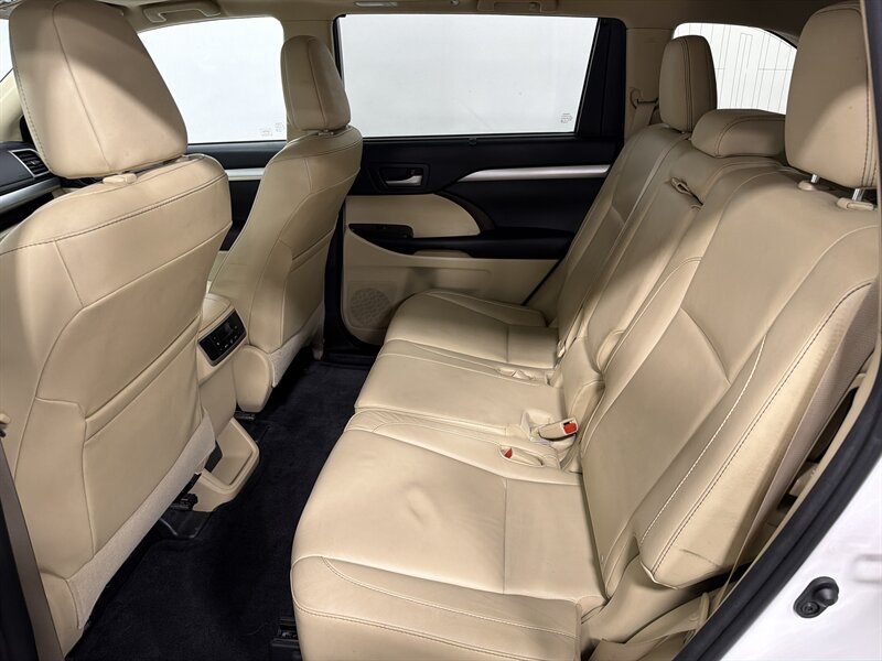 2015 Toyota Highlander XLE - Photo 24 - West Bountiful, UT 84087