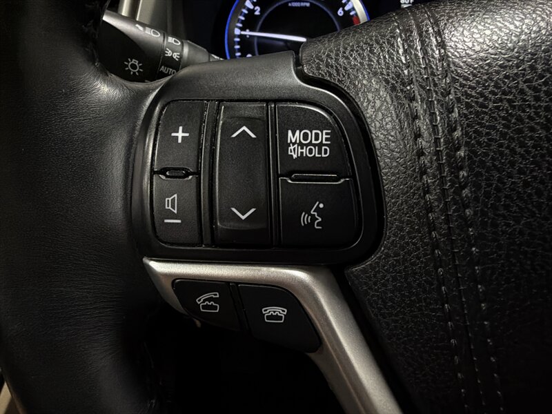2015 Toyota Highlander XLE - Photo 23 - West Bountiful, UT 84087
