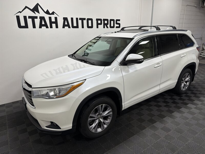 2015 Toyota Highlander XLE - Photo 6 - West Bountiful, UT 84087