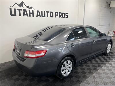 2011 Toyota Camry LE   - Photo 3 - West Bountiful, UT 84087