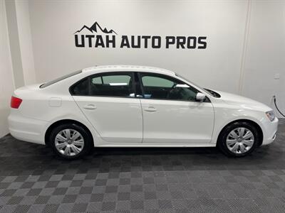 2012 Volkswagen Jetta SE   - Photo 2 - West Bountiful, UT 84087