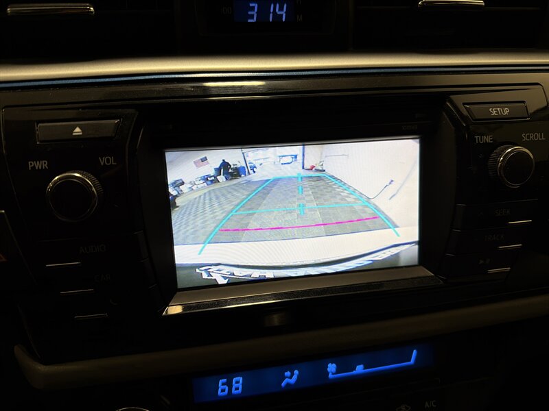 2015 Toyota Corolla LE - Photo 19 - West Bountiful, UT 84087
