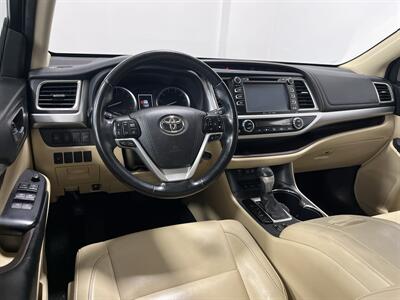 2017 Toyota Highlander XLE - Photo 12 - West Bountiful, UT 84087