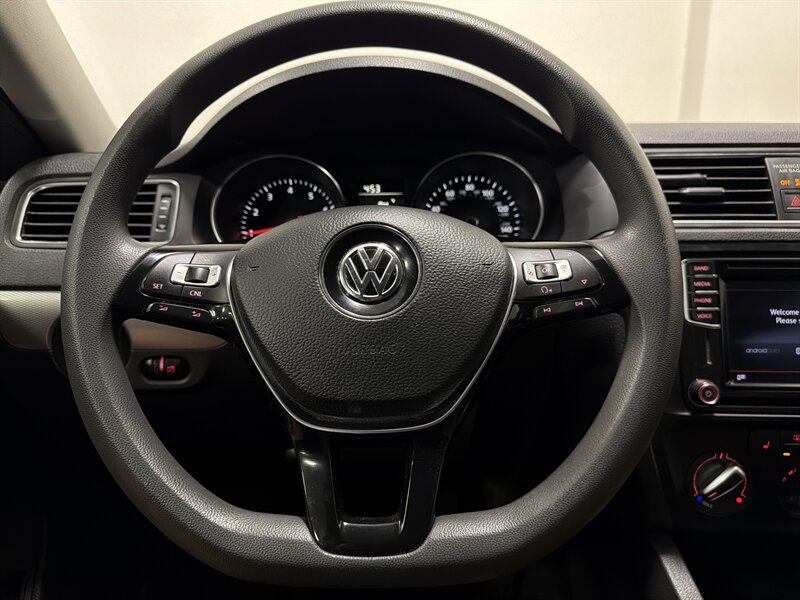 2016 Volkswagen Jetta 1.4T SE - Photo 20 - West Bountiful, UT 84087