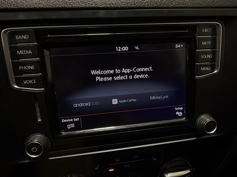 2016 Volkswagen Jetta 1.4T SE - Photo 19 - West Bountiful, UT 84087