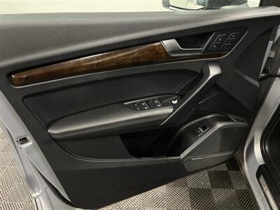 2019 Audi Q5 quattro Premium Plus 45 TFSI   - Photo 19 - West Bountiful, UT 84087