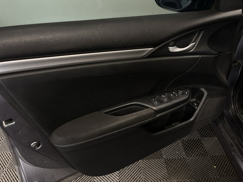 2016 Honda Civic LX - Photo 13 - West Bountiful, UT 84087