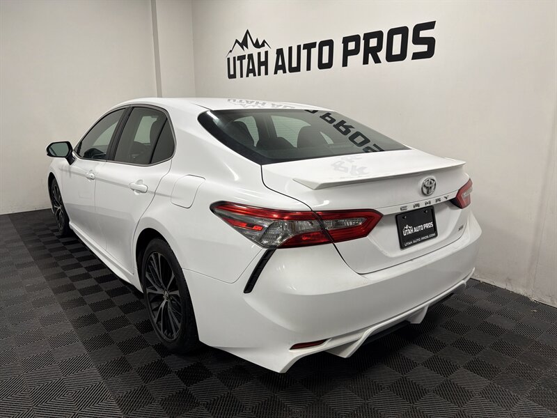 2018 Toyota Camry SE - Photo 7 - West Bountiful, UT 84087