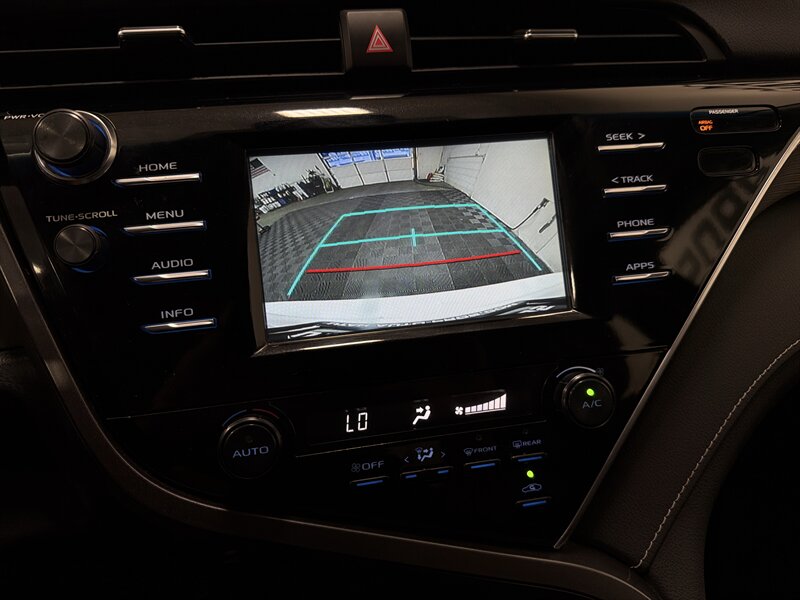 2018 Toyota Camry SE - Photo 15 - West Bountiful, UT 84087