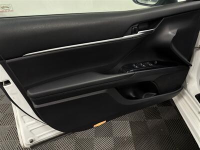 2018 Toyota Camry SE - Photo 11 - West Bountiful, UT 84087