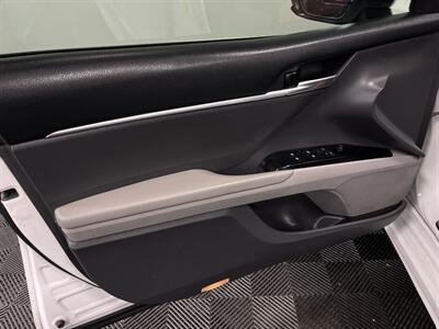 2018 Toyota Camry SE - Photo 13 - West Bountiful, UT 84087