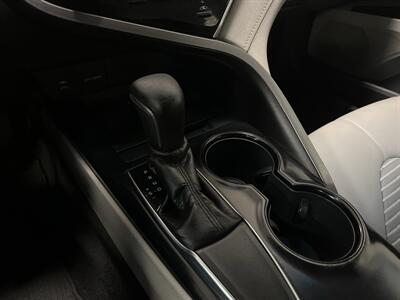 2018 Toyota Camry SE - Photo 16 - West Bountiful, UT 84087