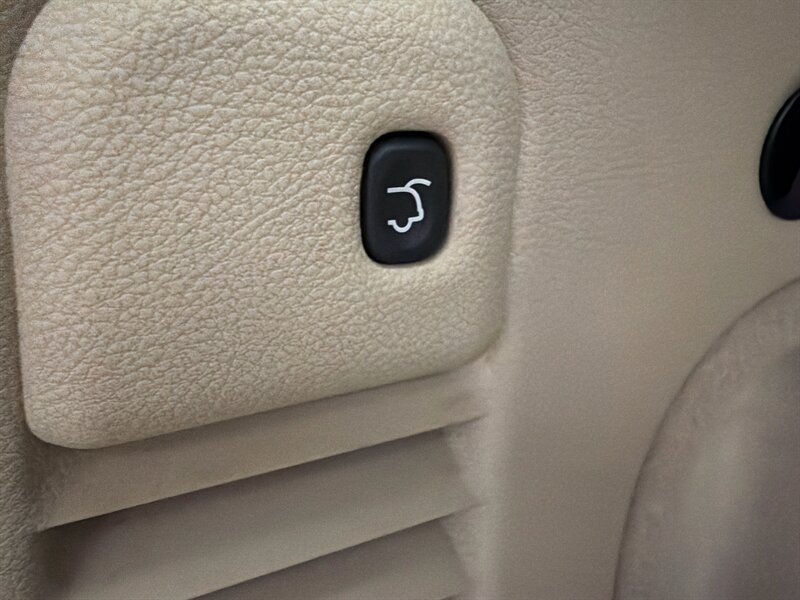 2015 Jeep Grand Cherokee Overland - Photo 15 - West Bountiful, UT 84087