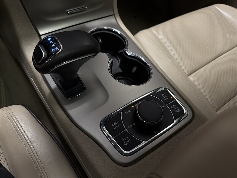 2015 Jeep Grand Cherokee Overland - Photo 21 - West Bountiful, UT 84087