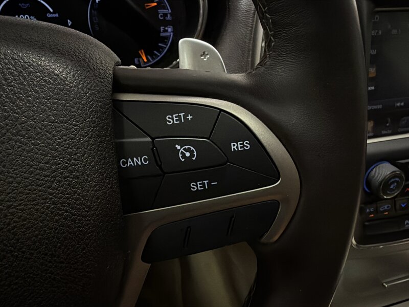 2015 Jeep Grand Cherokee Overland - Photo 28 - West Bountiful, UT 84087
