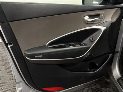 2014 Hyundai SANTA FE Limited - Photo 16 - West Bountiful, UT 84087
