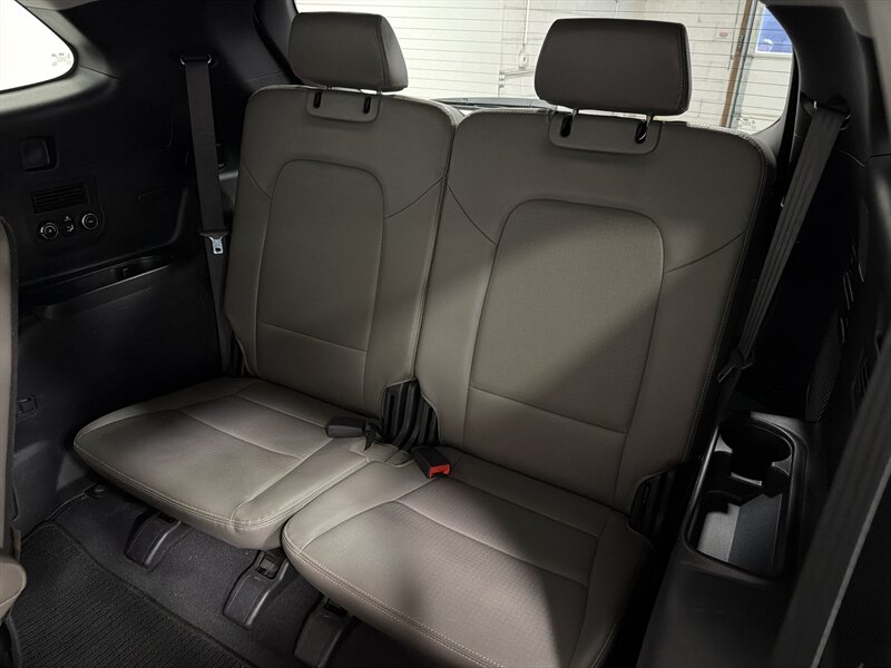 2014 Hyundai SANTA FE Limited - Photo 30 - West Bountiful, UT 84087