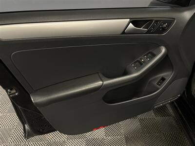 2017 Volkswagen Jetta 1.4T S   - Photo 11 - West Bountiful, UT 84087