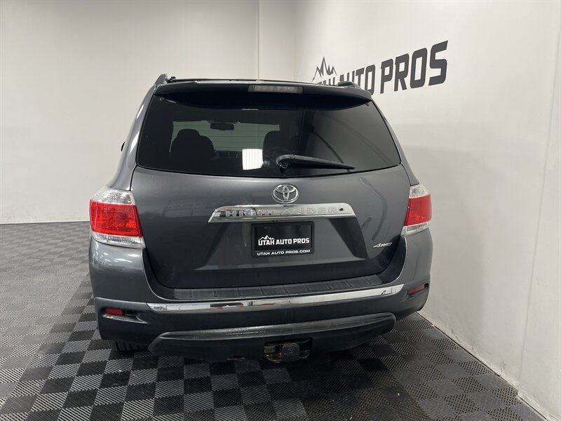 2011 Toyota Highlander Limited - Photo 9 - West Bountiful, UT 84087