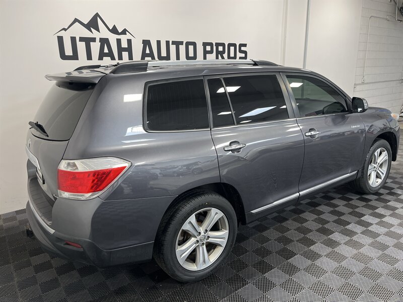 2011 Toyota Highlander Limited - Photo 3 - West Bountiful, UT 84087