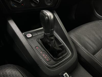 2015 Volkswagen Jetta SE   - Photo 16 - West Bountiful, UT 84087