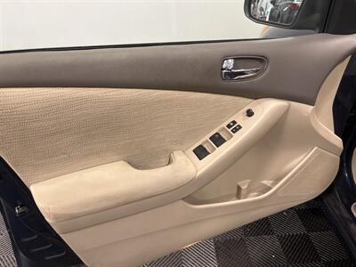 2012 Nissan Altima 2.5 S   - Photo 11 - West Bountiful, UT 84087