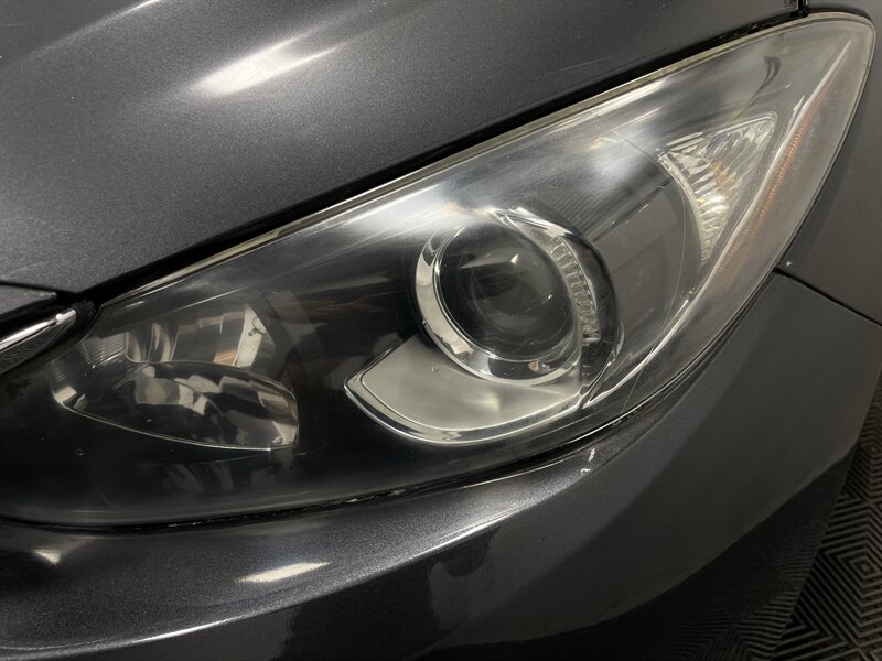 2015 Mazda Mazda3 i Touring - Photo 5 - West Bountiful, UT 84087