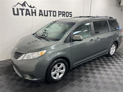 2013 Toyota Sienna LE Mobility 7-Passen   - Photo 6 - West Bountiful, UT 84087
