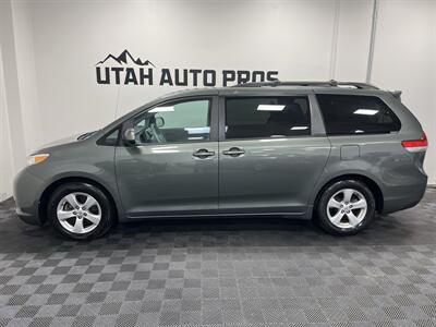 2013 Toyota Sienna LE Mobility 7-Passen   - Photo 7 - West Bountiful, UT 84087